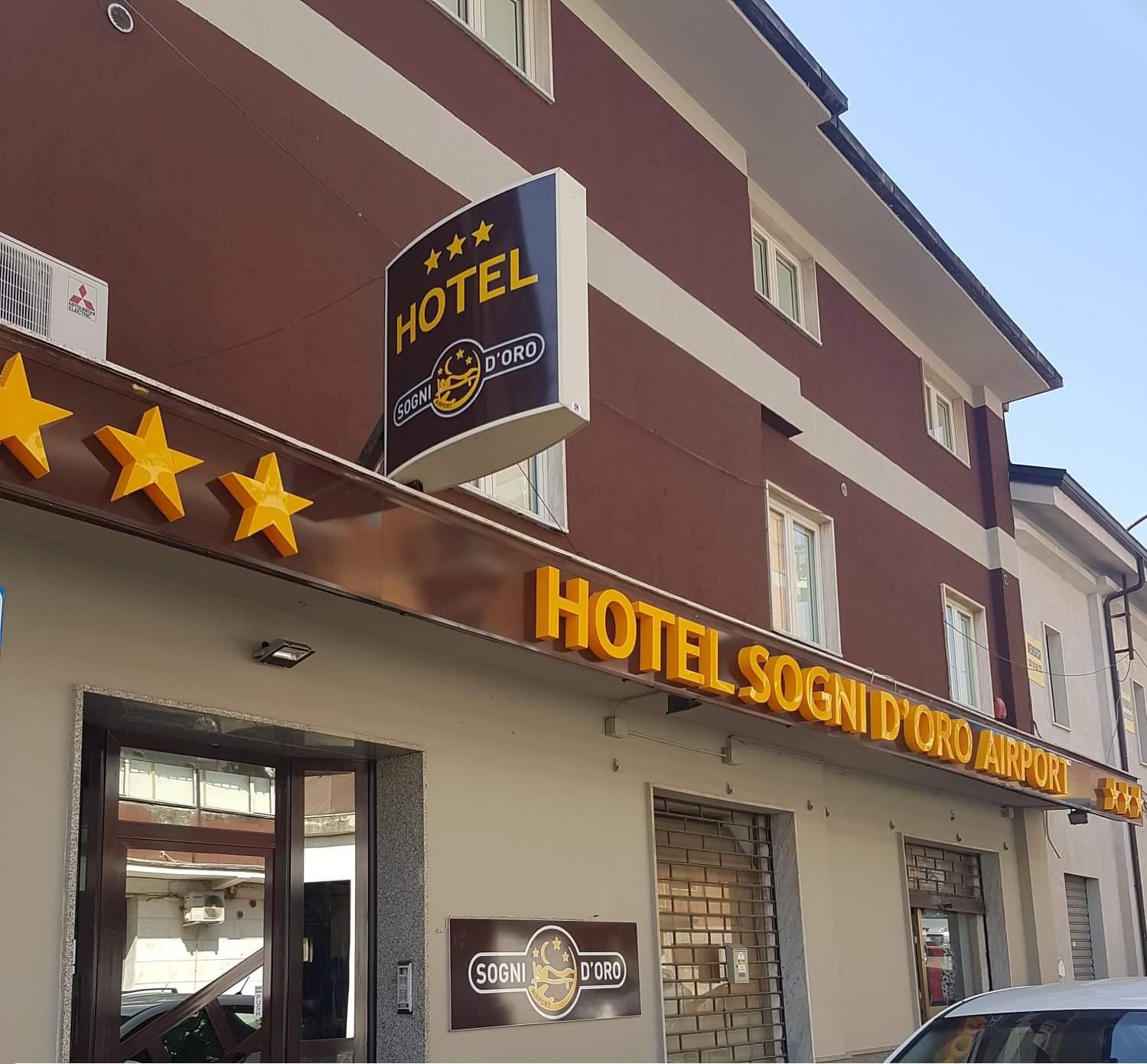 Hotel Sogni D'Oro Airport Lamezia Terme Kültér fotó